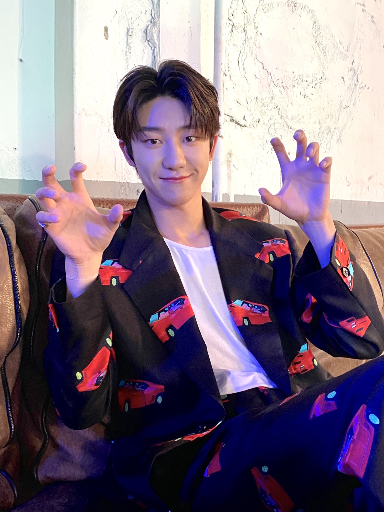 세븐틴 파트스위치에서 서로 무대의상 바꿔입은거 ㄹㅇ 변태아님????? | 인스티즈