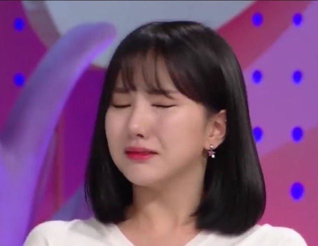 터진 크림빵 보고가세요 | 인스티즈