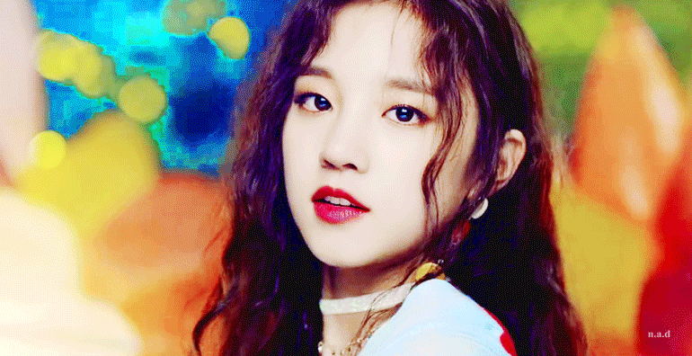 내가 좋아하는 데뷔 초 우기 | 인스티즈