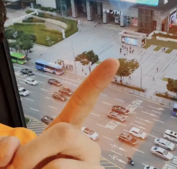 강동호 보여주려고 다같이 하트 만든 뉴이스트팬들 | 인스티즈