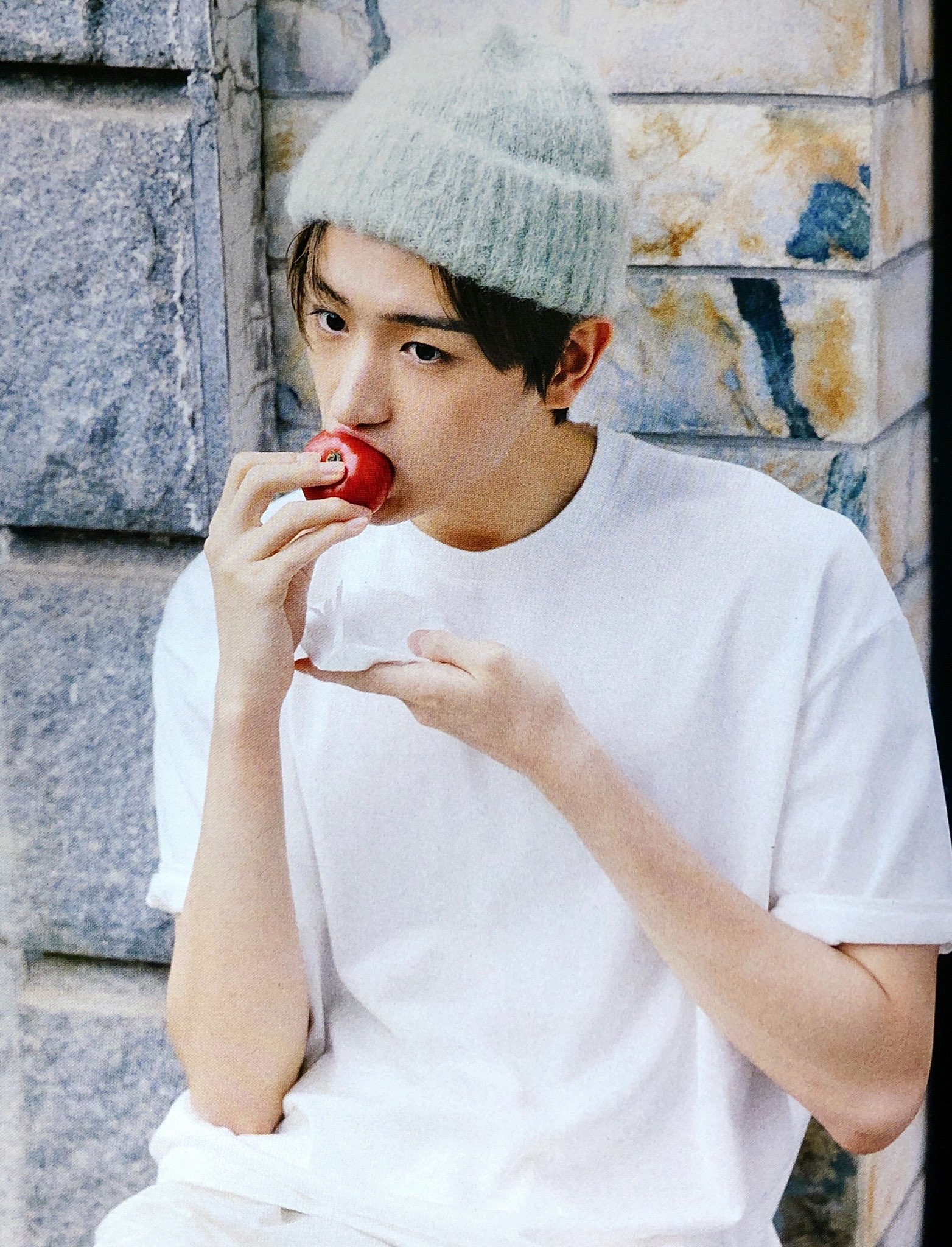 아니 그래서 이게 어쩌다가 나왔냐고요 다짜고짜 사과를 먹게 한 이유가 뭔데요 | 인스티즈