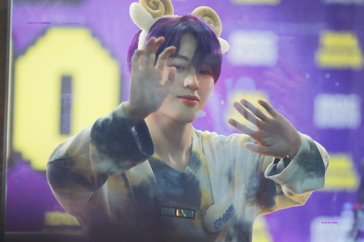 자기가 팬들을 바라보는 마음이 팬들이 자기를 바라보는 느낌과 같다면 대박 예쁜 것 같다 | 인스티즈