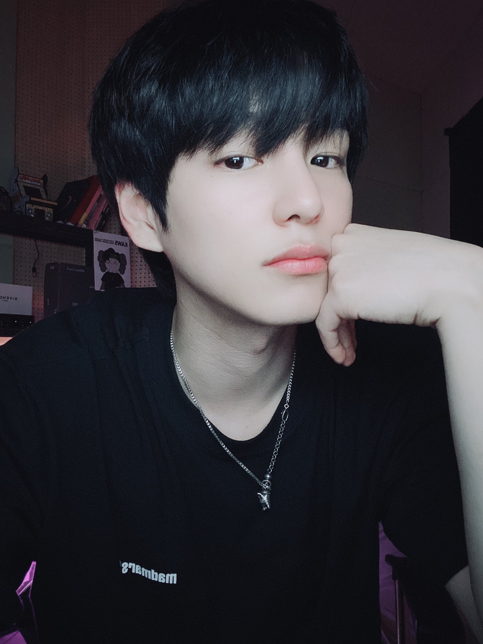 우리 빅톤 허찬 보고 가세요 !!!!!< 허쨔니 성붙혔다고 삐지니까 차니🖤 | 인스티즈