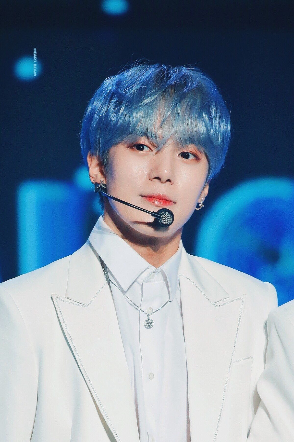 이민혁 탈색에 진심인 여성.. 급기야 눈물을 보이고 마는데,.. | 인스티즈