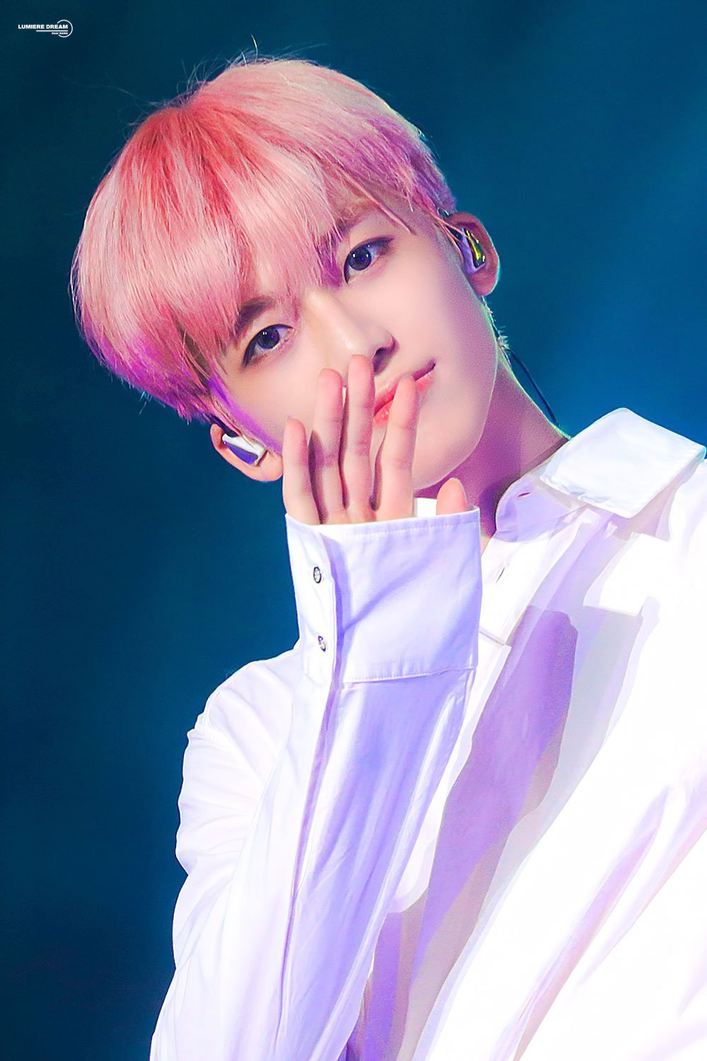 와 지구 터졌다 얼굴 진짜야? | 인스티즈