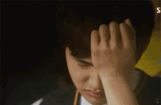 도경수 인상 쓰는 거 진짜...... | 인스티즈