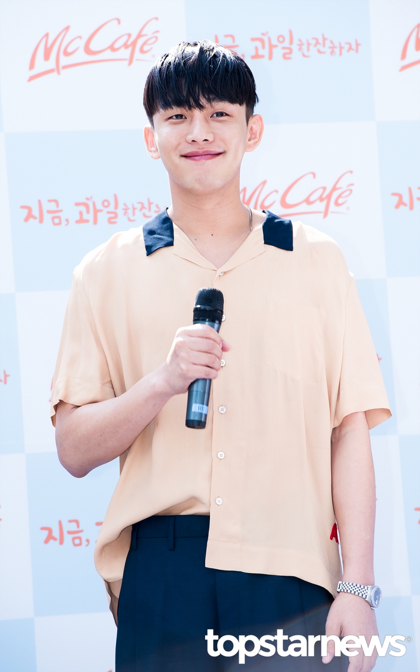 유아인 정말 좋아 | 인스티즈