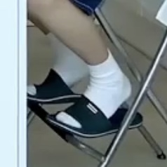 NEW!! >> 발 사이즈 235mm 온앤오프 효진의 쪼꼬미 발 사진 | 인스티즈