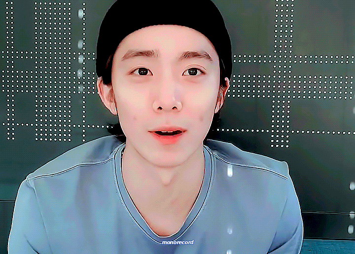 이짤 실수로 물건 깨트리고서 다그치면 눈치보는 고양이같음 | 인스티즈