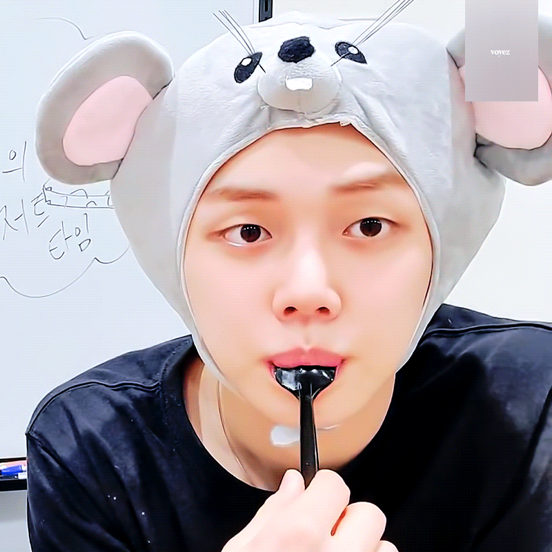 빅히트는 사실 투바투 인형모자 쓴게 보고싶었던거 아닐까^^ | 인스티즈