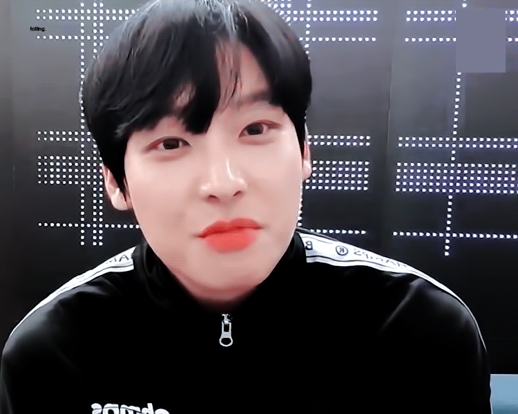 김인성 흑발단 들어와 | 인스티즈