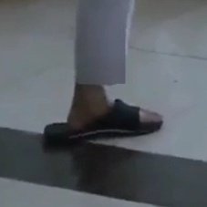 NEW!! >> 발 사이즈 235mm 온앤오프 효진의 쪼꼬미 발 사진 | 인스티즈