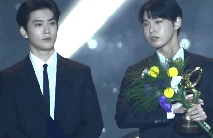 ㄱ 그냥 둘이 눈 마주치기만 해도 내가 다 간질거려 (주어 재도) | 인스티즈