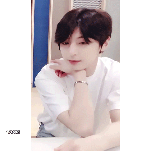 최성윤씨 왜이렇게 이쁘지ㅠㅠㅠ🥺 | 인스티즈