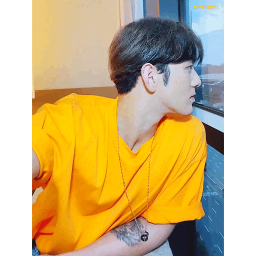 뉴이스트 얼굴자랑 | 인스티즈