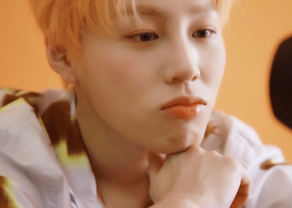 베네피트 광고+앳스타일 화보 메이킹 영상 떴는데 하성운 진짜 강아진가봐 | 인스티즈