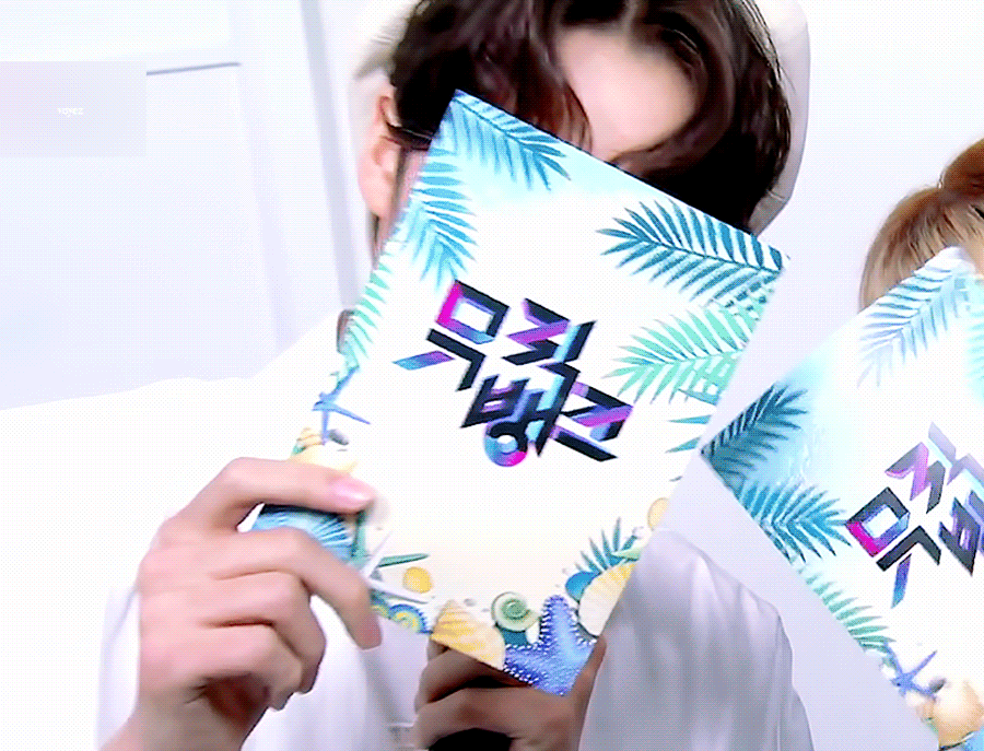 휴닝카이 오늘 뮤뱅 스페셜?엠씨 너무 이뻤어ㅠㅠ | 인스티즈