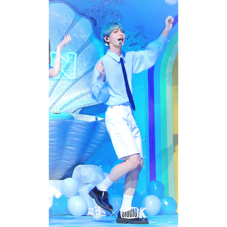 투바투 수빈 돌핀 정말 물의 정령같음.... | 인스티즈