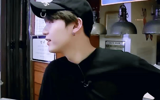 안본 큰방탄들은 제발봐라 웬만한 인소는 가뿐히 뛰어넘는 민윤기 팬싸후기..... | 인스티즈