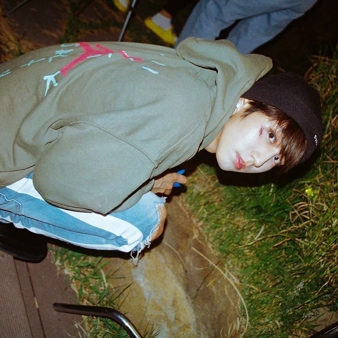 스키즈 현진 멤버들 사진 찍어서 인스타에 올리는거 대박이다 | 인스티즈