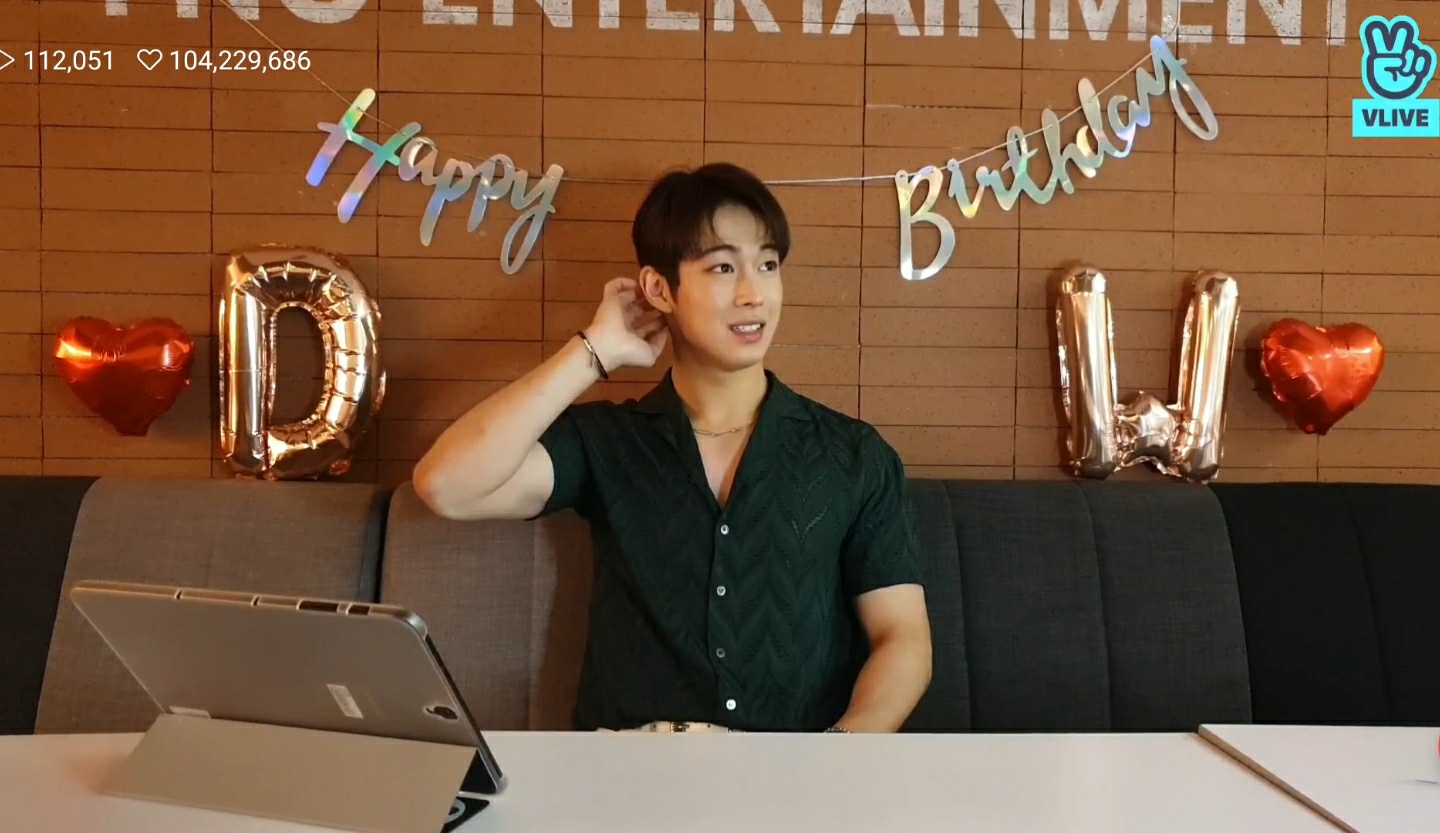 자기생일을 낯가리는 아이돌 | 인스티즈