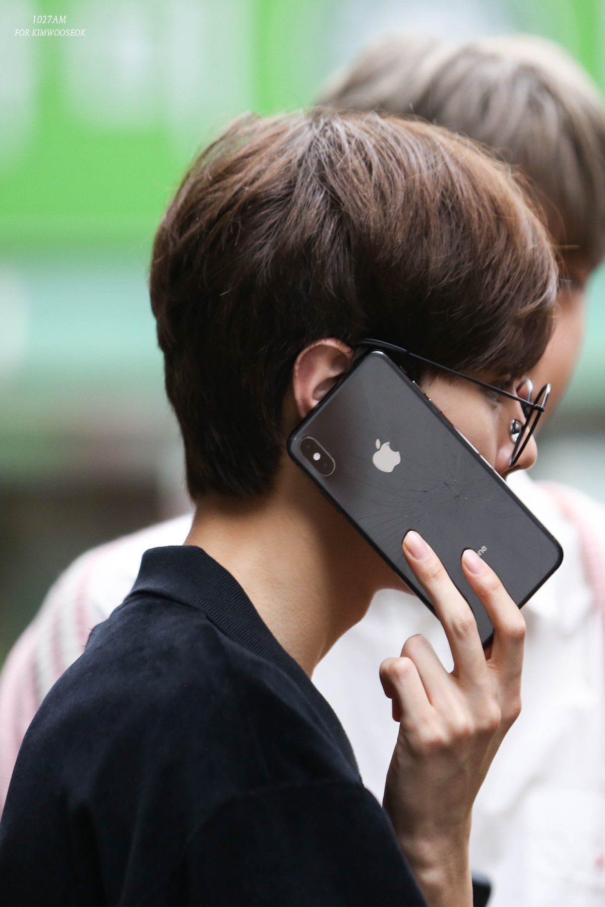 우석이 폰케이스 정보 알고싶다 하 | 인스티즈