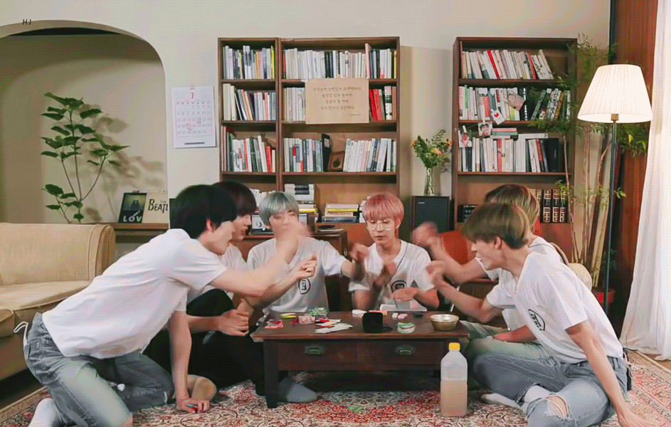 가위바위보 내면서 이렇게 힘줄 일이야? | 인스티즈