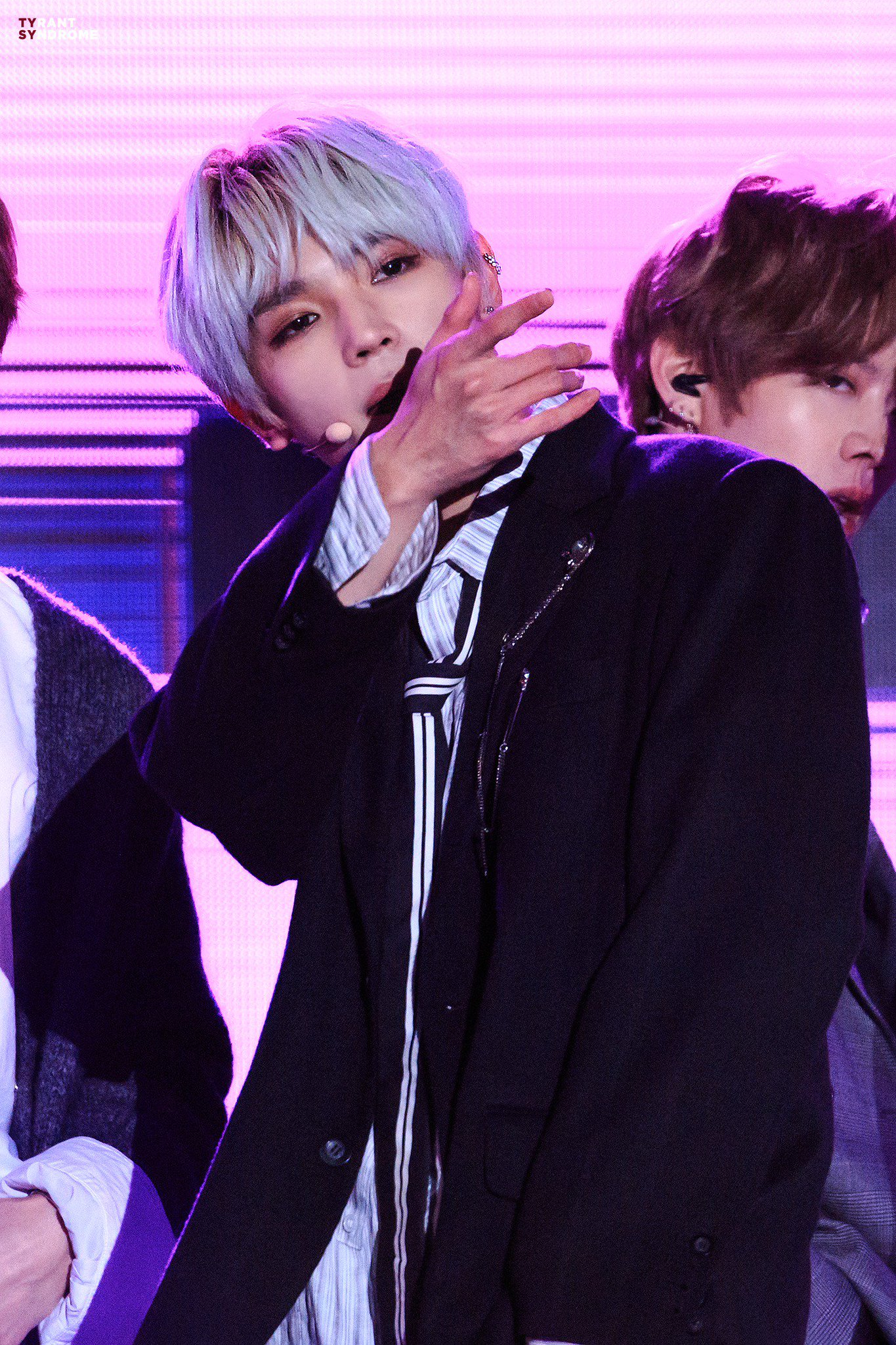 💚태용이 잘생긴 사진이랑 움짤💚 | 인스티즈