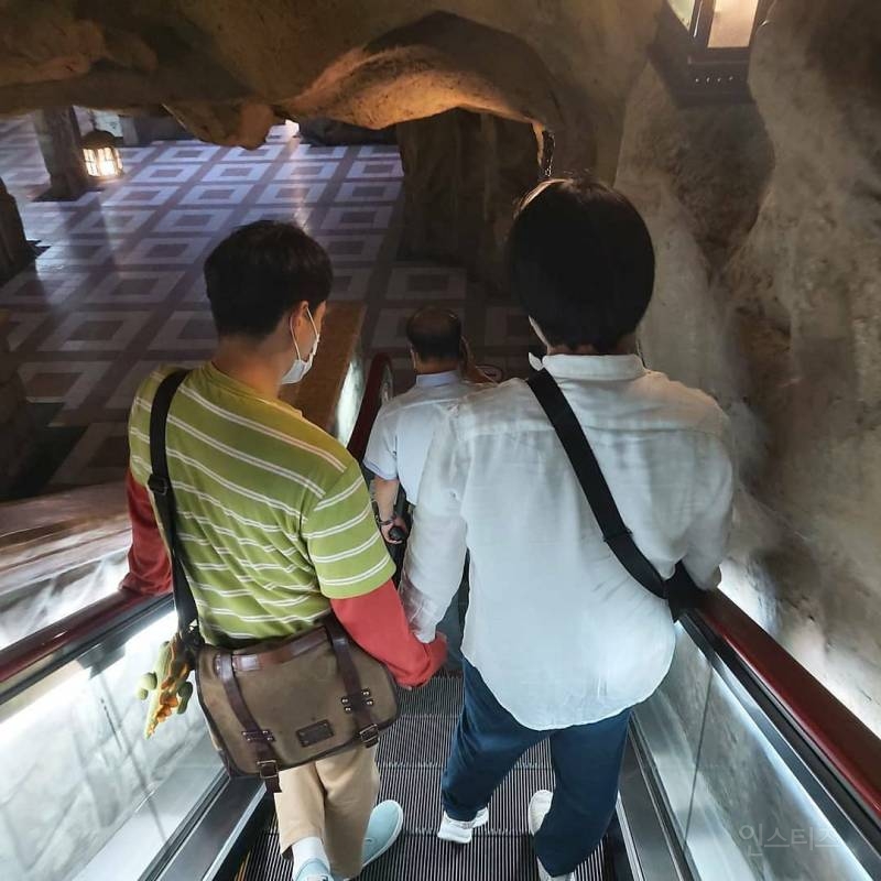 현재 많은 사람들 울리고 있는 배우 오정세 일화 | 인스티즈