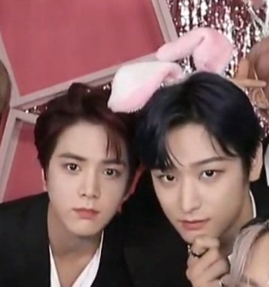 ㄱ 오늘 드콘쥬빵 얼굴합에 기절한 여성이 있다?? | 인스티즈