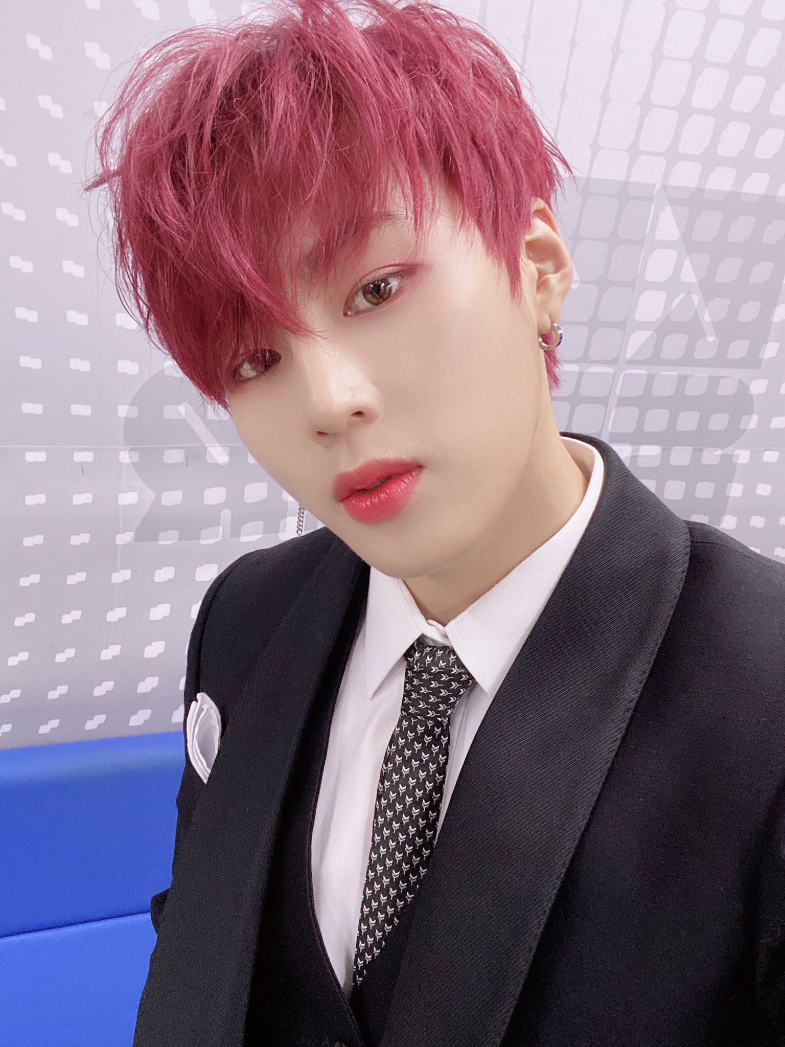 이렇게 보니까 레이어드 컷트가 조금 난해하긴 하다 | 인스티즈