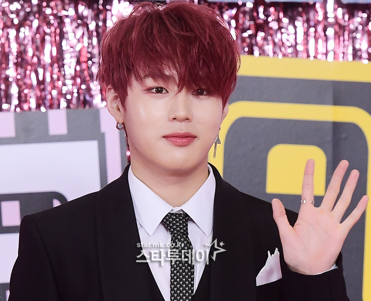 실시간 하성운 염색햇서 !!!!!! ㅠㅠ | 인스티즈