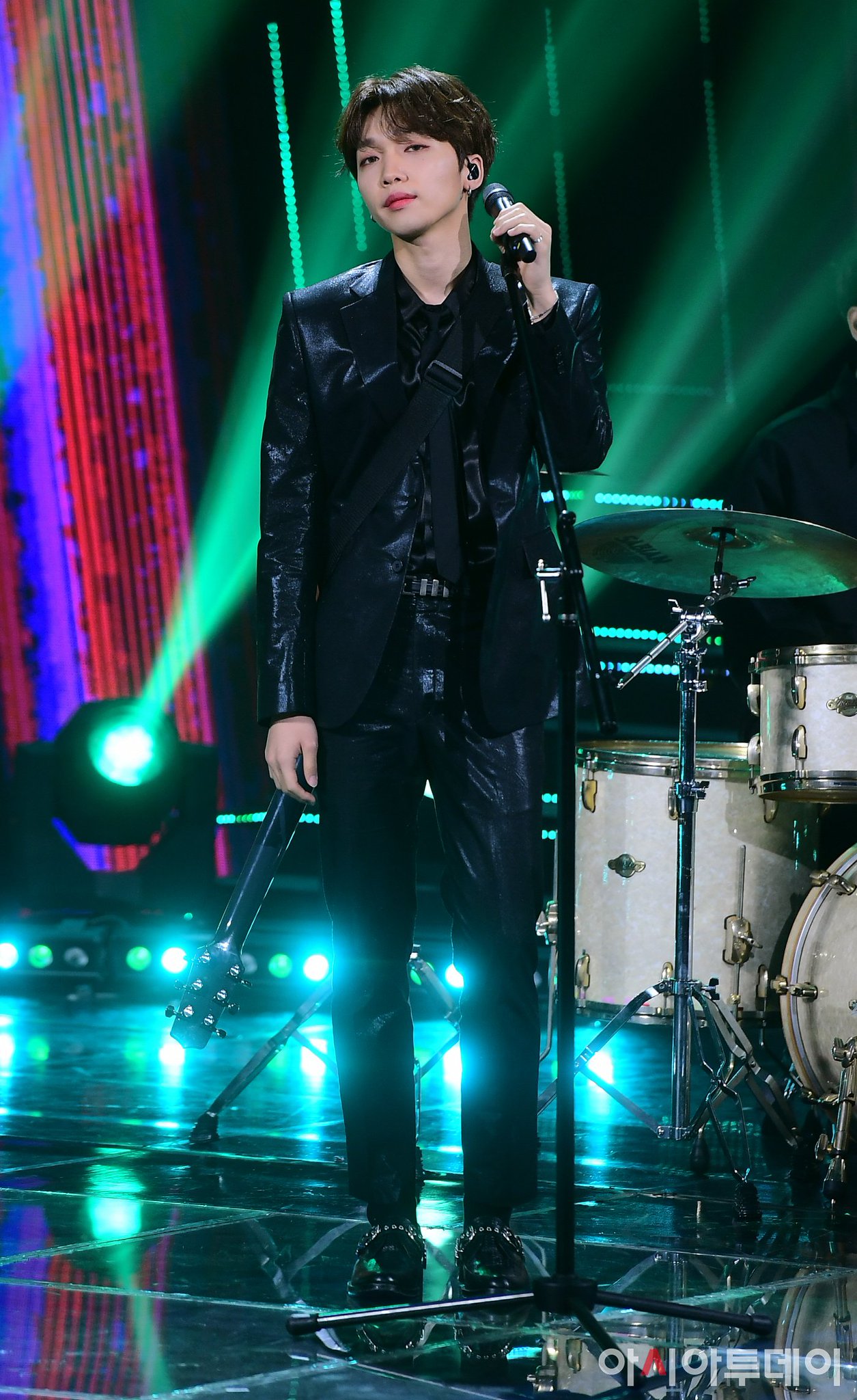 정세운 왕자님 사진 또 뜸 | 인스티즈