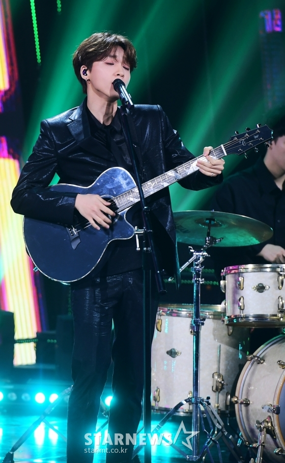 정세운 왕자님 사진 또 뜸 | 인스티즈