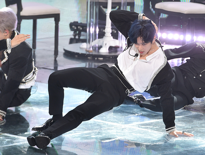 더보이즈 주연 오늘 의상😇 | 인스티즈