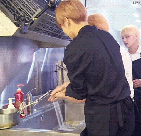 타싸에서 신기하다고 플 탄 방탄소년단 관계성 | 인스티즈