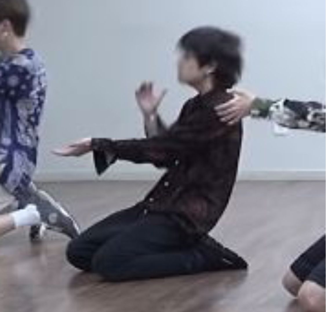 달려라방탄 썸네일 떴는데 뷔 아킬레스건 짧아서... | 인스티즈