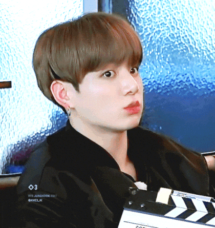 탈케 하려고 거의 발 뺀 ㅜㄴ간 방탄 정국이 다시 내 손 잡고 들여오는 중임ㅜ | 인스티즈