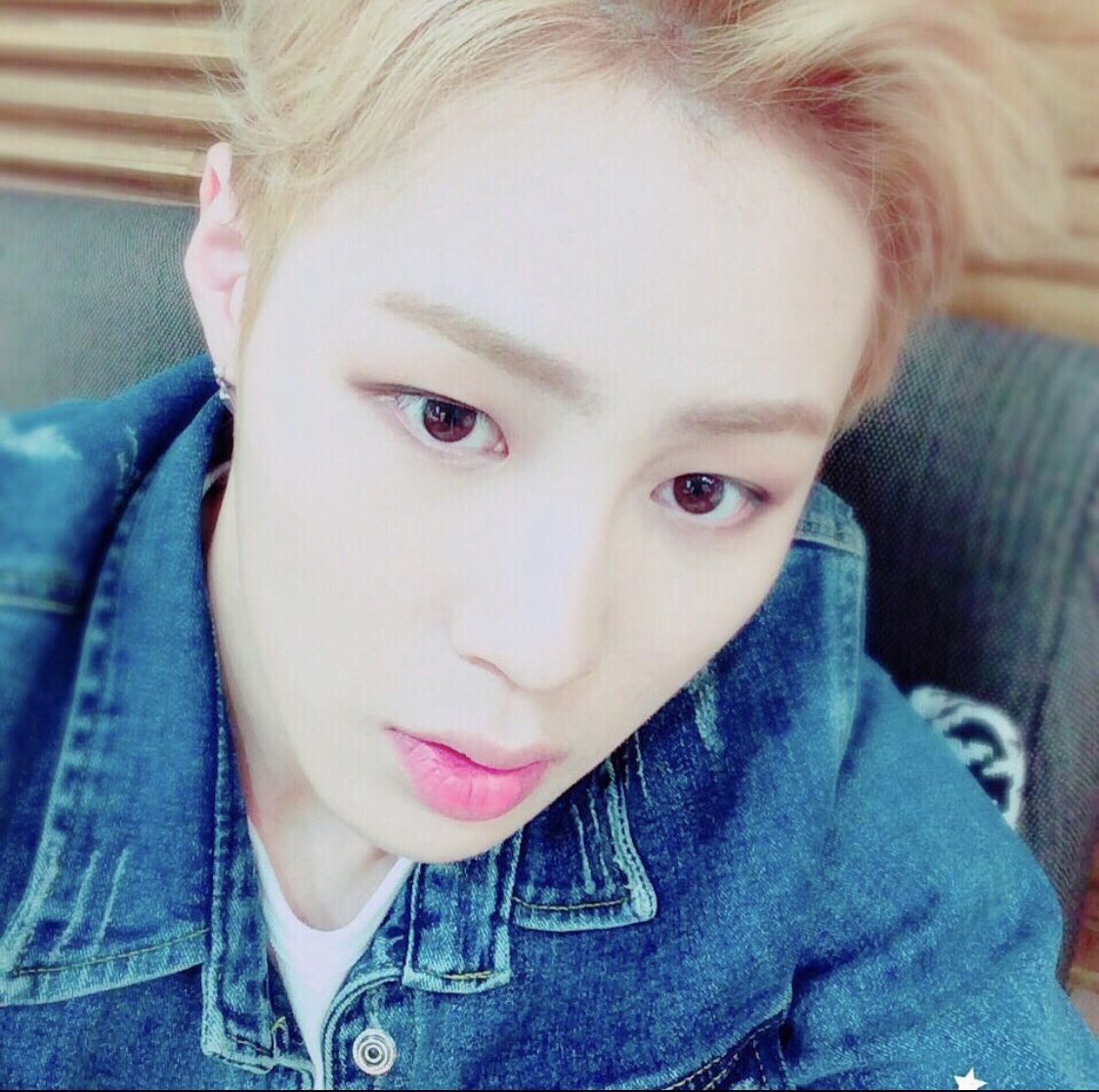 22살 하성운이 지은 이 사진 제목 | 인스티즈