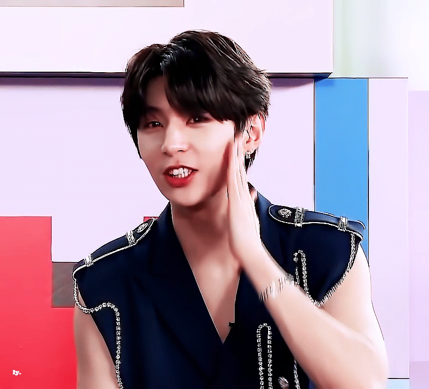 야 골차들아 나 뉴월이 궁금한게 있는데!! | 인스티즈