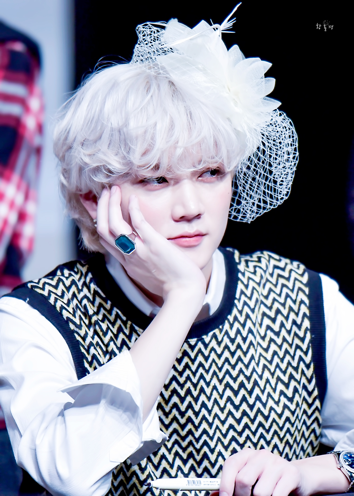 왘ㅋㅋ인기글 보고 타팬이 뉴이스트 렌님 사진 저장한것들... | 인스티즈