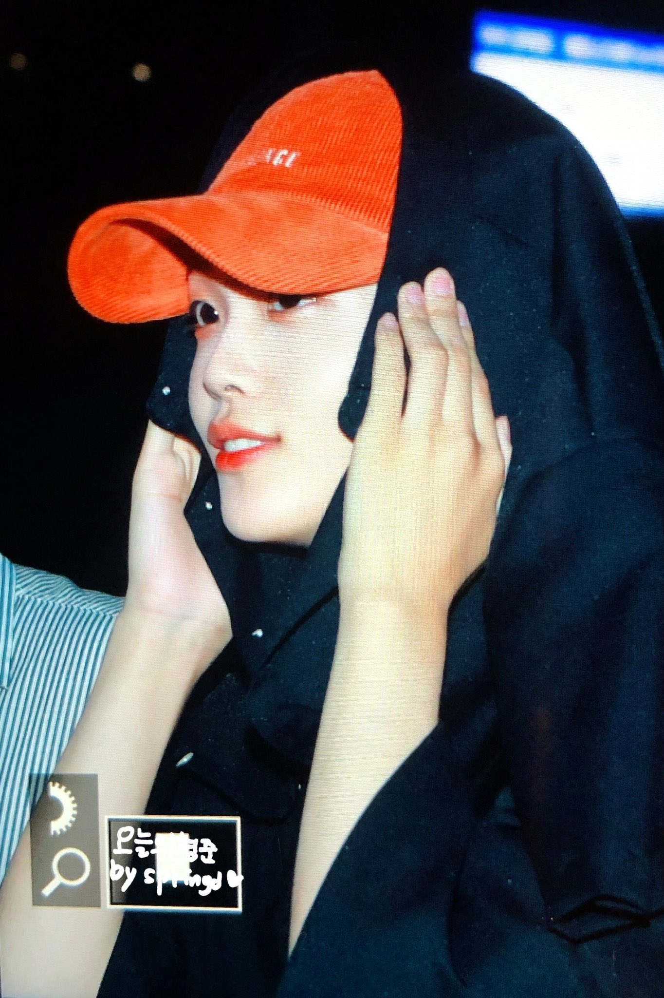 아 송형준 머리가리는거 개귀여워 | 인스티즈