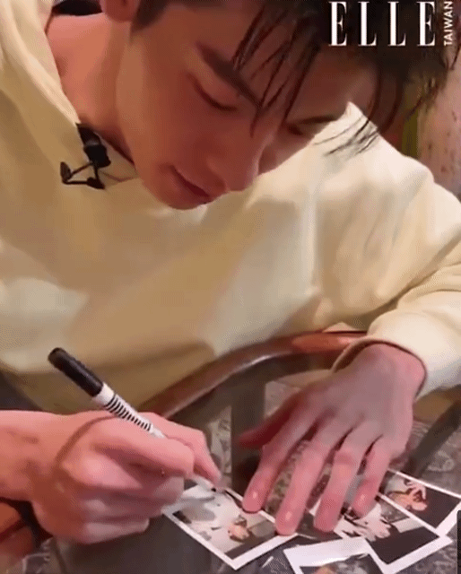 상견니 남주 덕깍지 빼고봐도 진짜 손모델해도 될것 같지 않아?? | 인스티즈