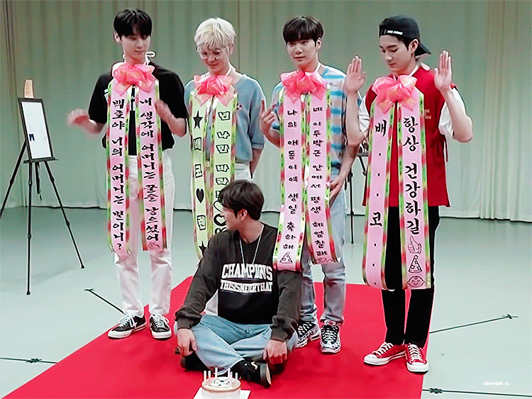 나도 뉴이스트 짤털 희희 | 인스티즈