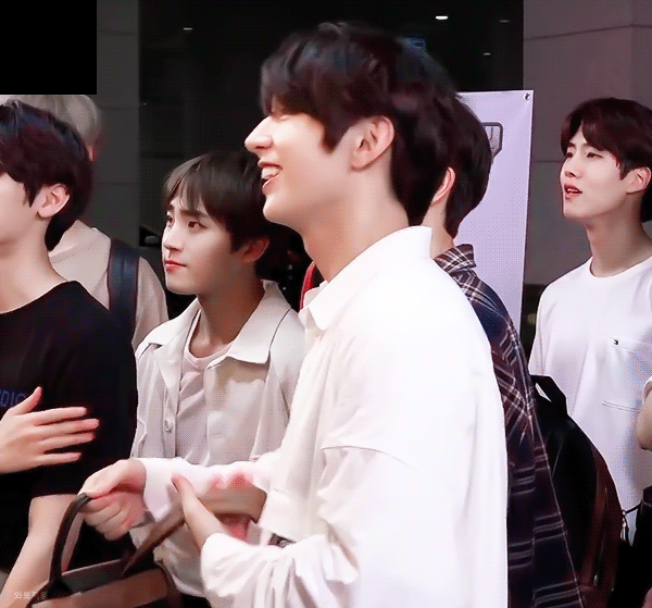 최와이.....최성윤.... 보고싶다아.................. | 인스티즈