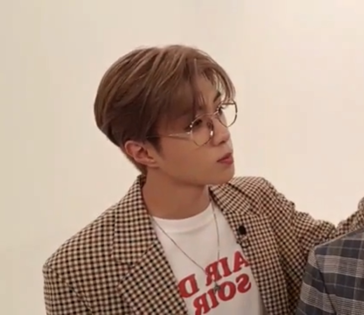 아니 심재영 금발 누가 시켰냐 진짜로 | 인스티즈