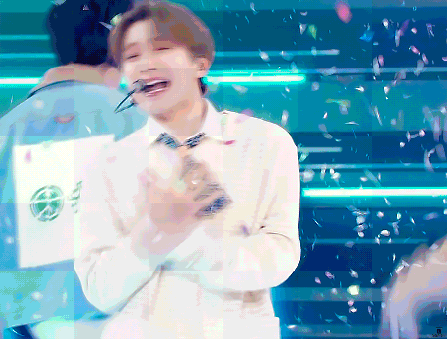 하 ,,,, 로드투킹덤 펜타곤 봄나리랑 바스키아 보고옴 | 인스티즈