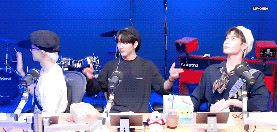 진짜 청개구리같고 귀엽다ㅠㅠ귀여워죽겠어ㅠㅠ | 인스티즈