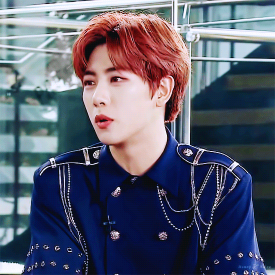 내 기준 아이돌로 데뷔한게 신기한데 타고날수 있는건 타고난듯한 아이돌 | 인스티즈