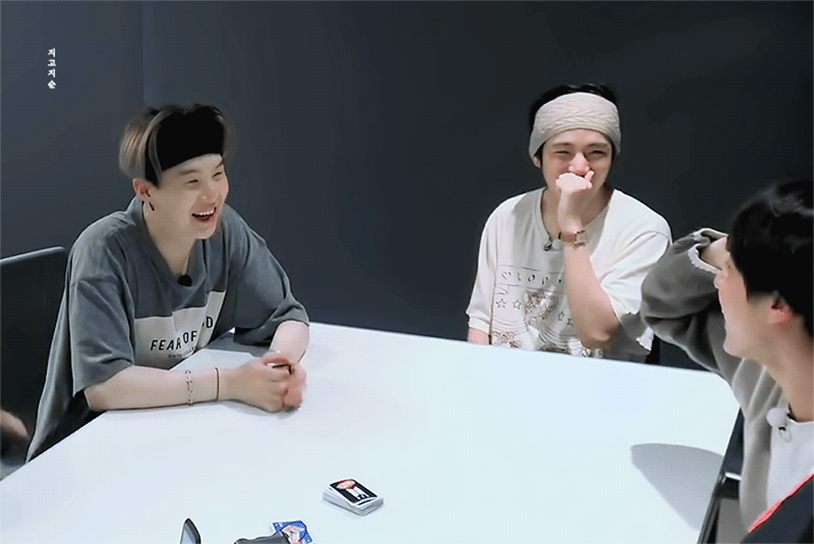 아 하루종일 방탄 게임하는거 보고싶다 | 인스티즈